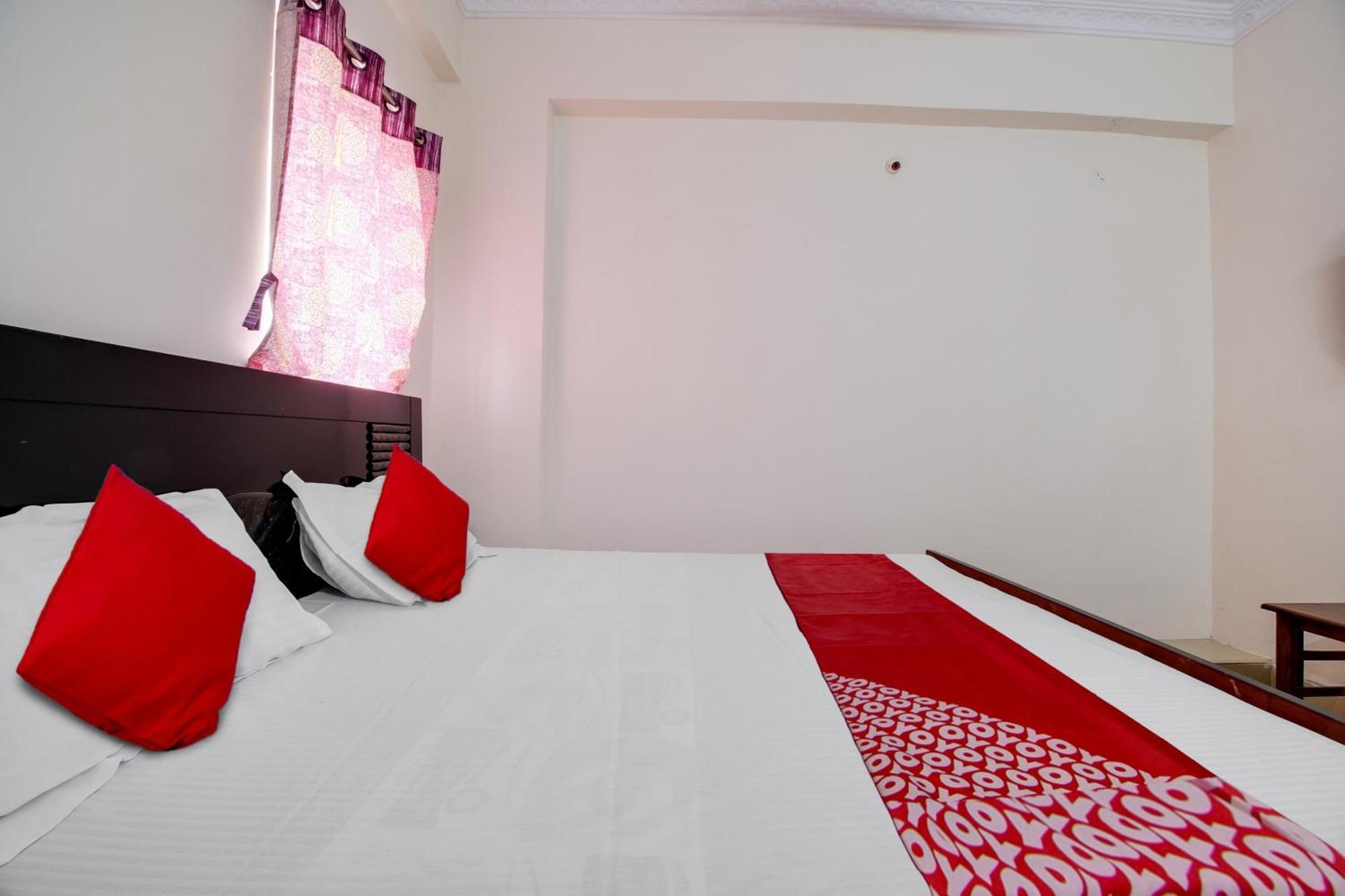 Hotel O Surya Prabha Kurmannapalem Exterior foto